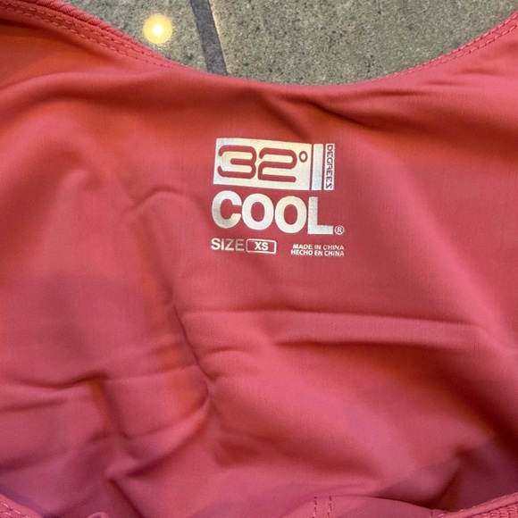 32 Degrees Ribbed Tank Top - Picture 3 of 5